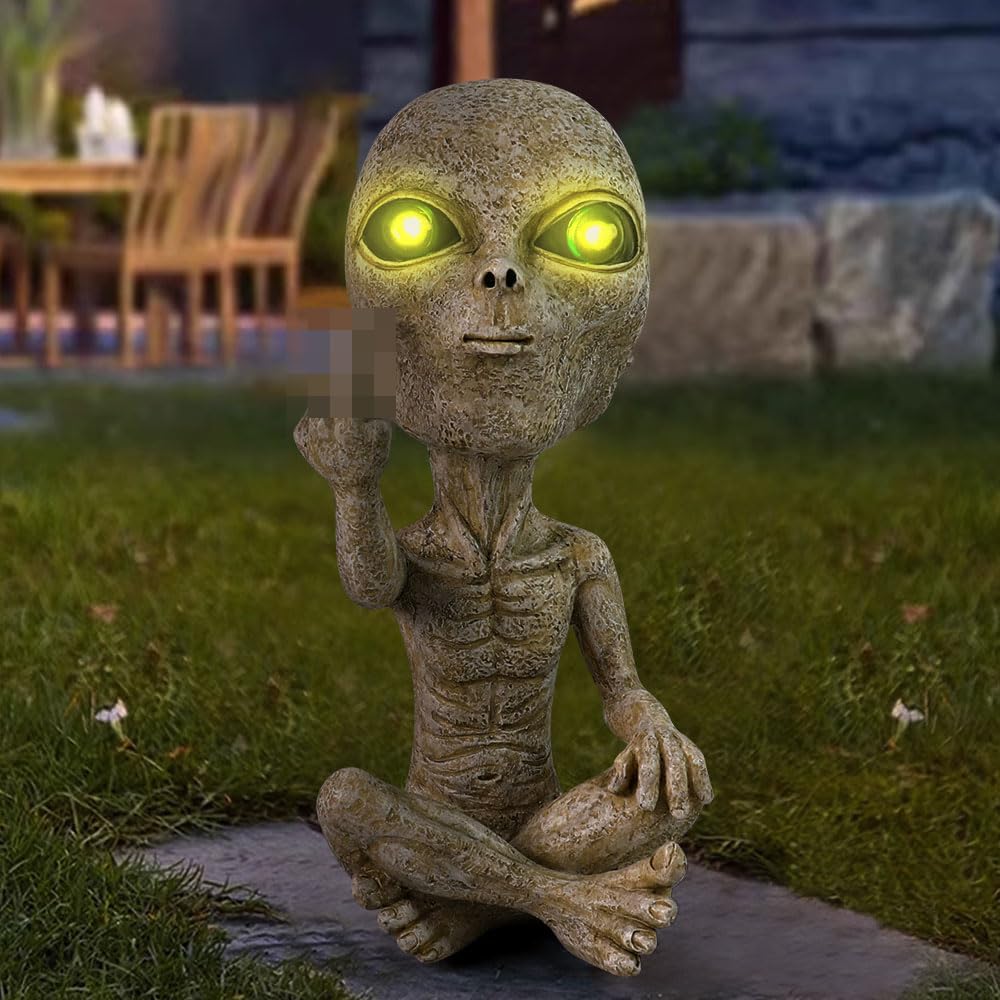 Solar Light Alien Statues Sculpture，Funny UFO Extraterrestrial Figurine for Home Garden Yard Art Outdoor Decoration.