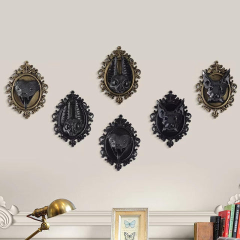 UITWMKTG Animal Head Wall Decor Black Gothic Wall Sculpture Home Decor Statue for Living Room Bedroom Halloween Decoration for Men Women Bat