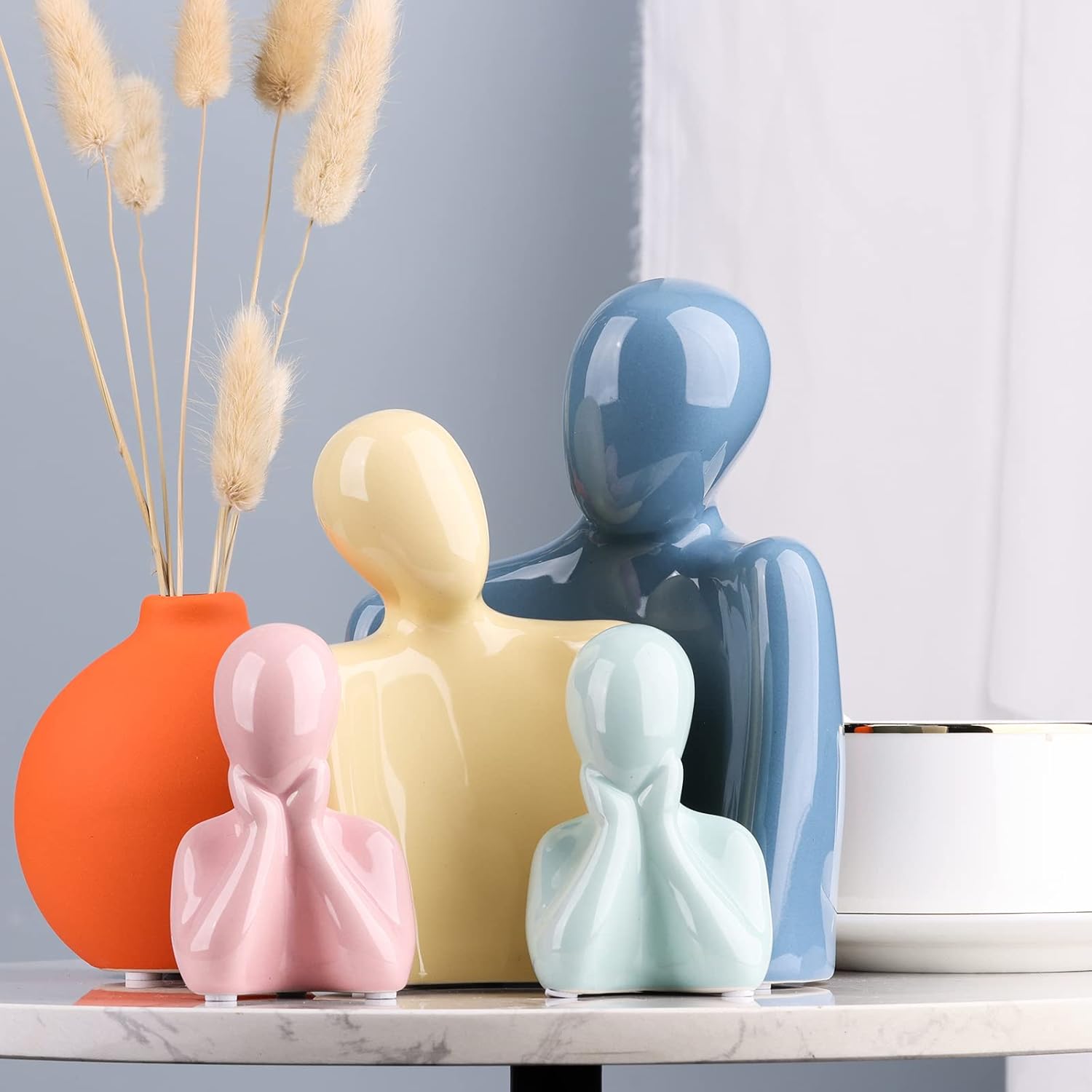 Family of 4 Figurines- Modern Abstract Figure Home Art Decon Sculpture,Ceramic Family Sculpture of 4, Memorial Gift for Parents, Suitable for Shelf, Bookself, TV Stand Decor