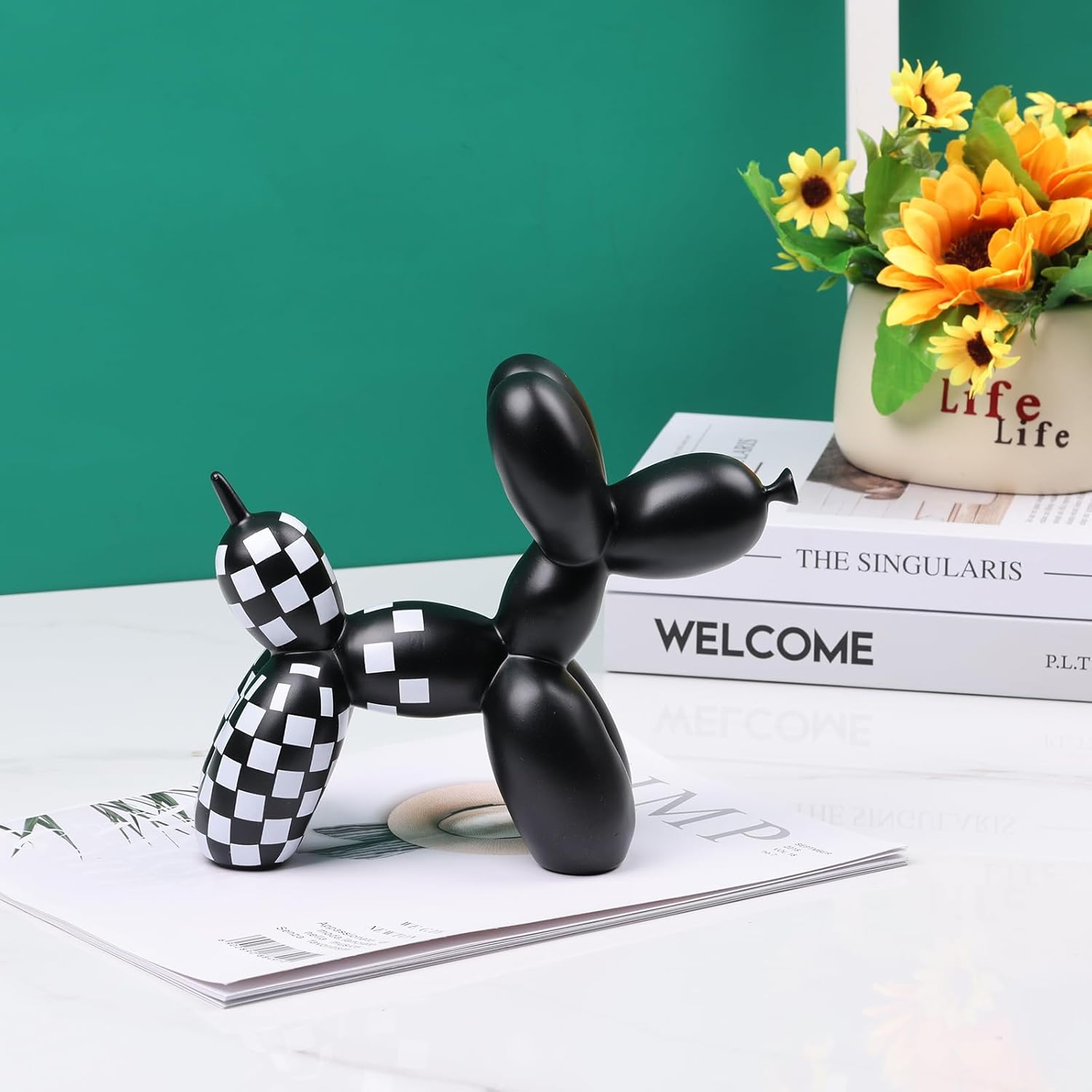 Creative Balloon Dog Sculpture Modern Home Decoration Trendy Animal Art Ornaments Collection Figurine Bedroom Living Room Office Desktop Resin Decors