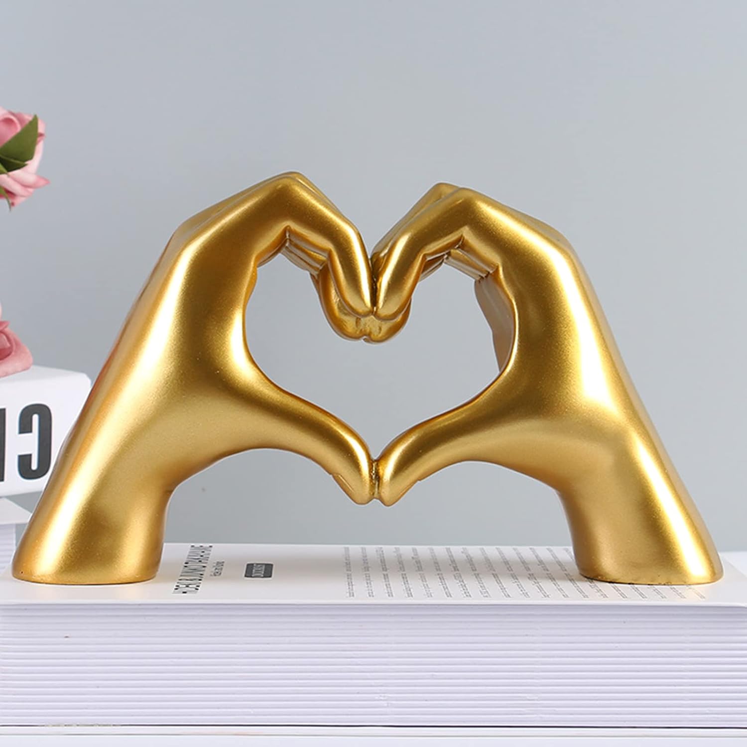 Hand Gesture Statues, Heart Shape Love Finger Statue, Modern Art Sculpture Personalized Finger Gold Home Decoration for Wedding Home Office Desktop Gifts