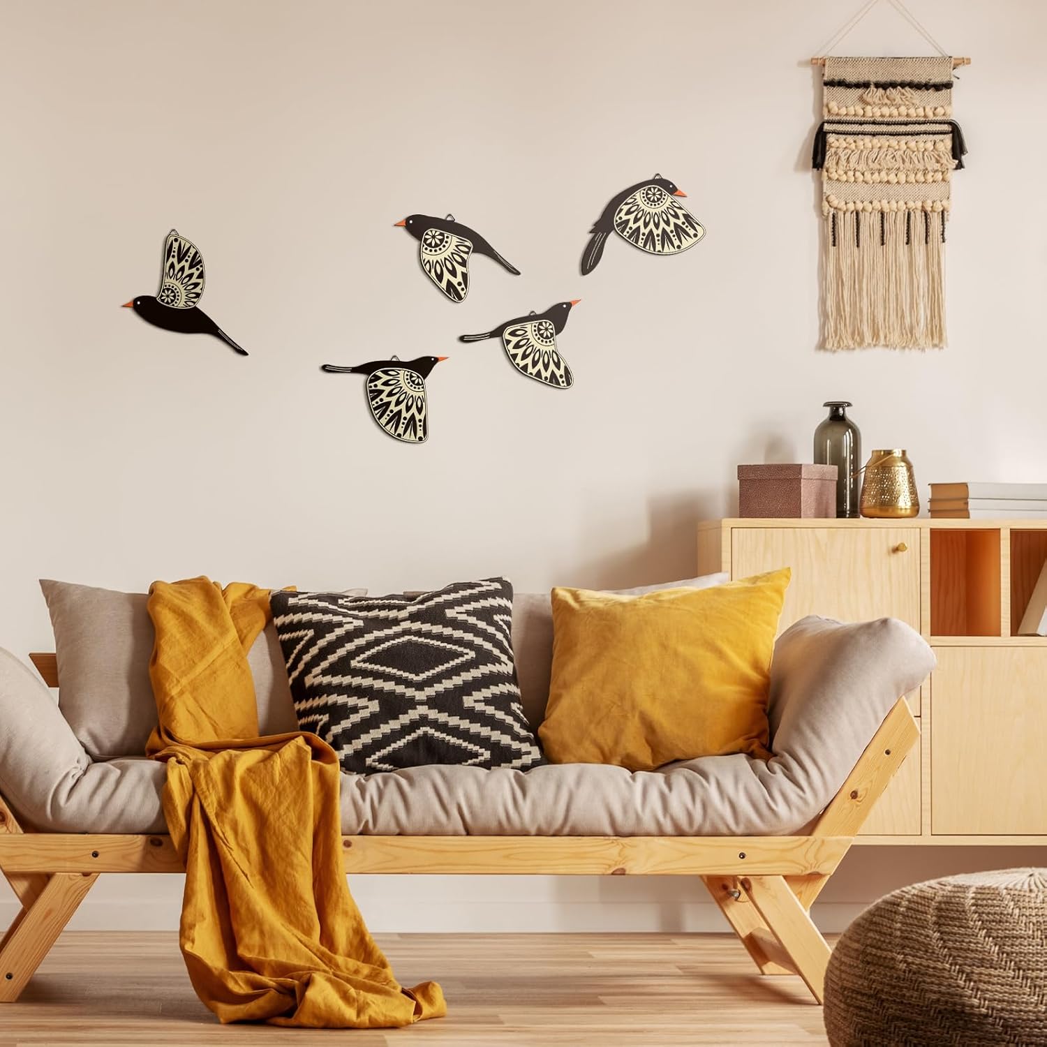 Barydat 5 Pcs Wooden Bird Wall Art Wood Flying Birds Wall Decor Rustic Folk Art Scandinavian Home Decor for Gift Living Room Bedroom Kitchen Office(Black)