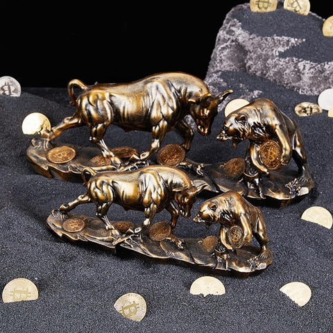 Bull and Bear Statue,Resin Abstract Tabletop Decor, Stock Market Decor,Gifts for Financial Investment Managers Investor.