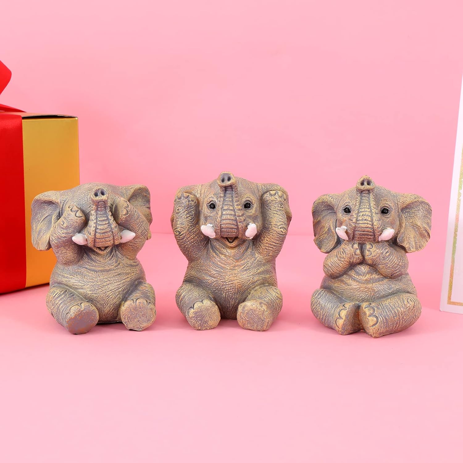 Cute Elephant Statue Home Décor Good Luck Elephant Carries Three Calves on Its Back Figurines Décor for Shelf Good Gifts for Women Decoration for Living Room, Bedroom, Office