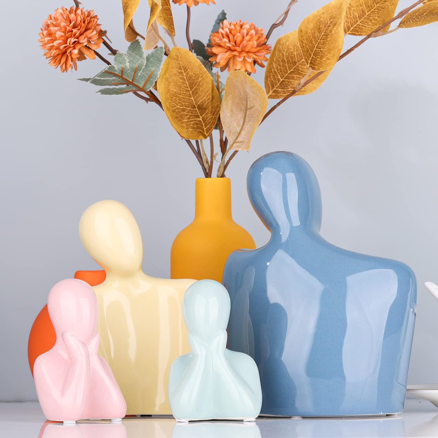 Family of 4 Figurines- Modern Abstract Figure Home Art Decon Sculpture,Ceramic Family Sculpture of 4, Memorial Gift for Parents, Suitable for Shelf, Bookself, TV Stand Decor