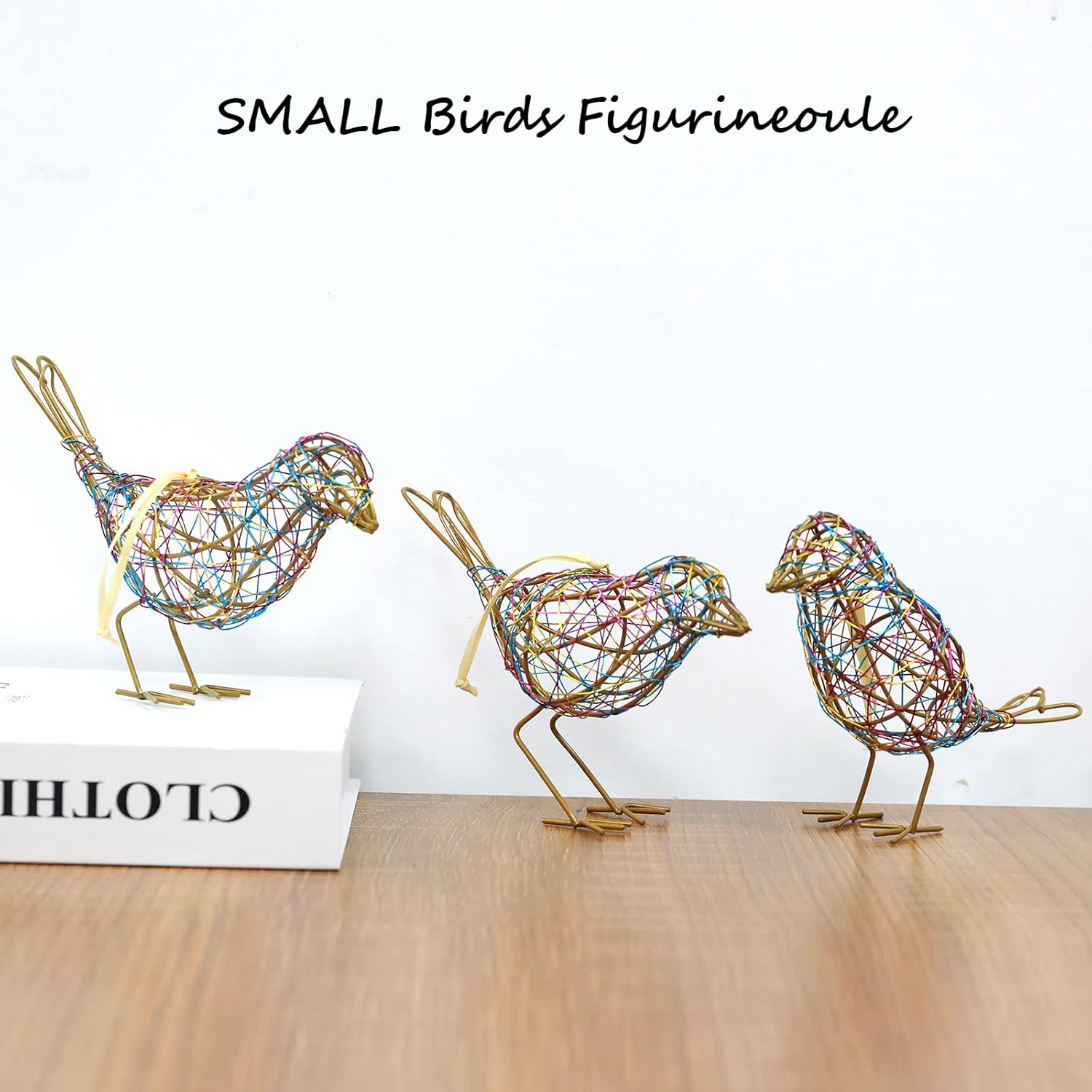 Handmade Bird Statue Rustic Table Decor Trio, Rattan Bird Figurine Farmhouse Shelf Decor, Handing Metal Sculptures for Home Decoration, Christmas Ornament & Memo Clip