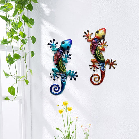 HONGLAND Metal Gecko Wall Art 2 Pack 15 Inch Lizard Outdoor Decor Hanging Glass Sculpture Decoration for Garden Fence Home