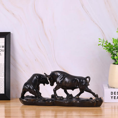 Resin Wall Street Bull Statue, Feng Shui Bull and Bear Decor for Stock Market, Men's Desk, Bookshelf, Living Room, Study, Gift