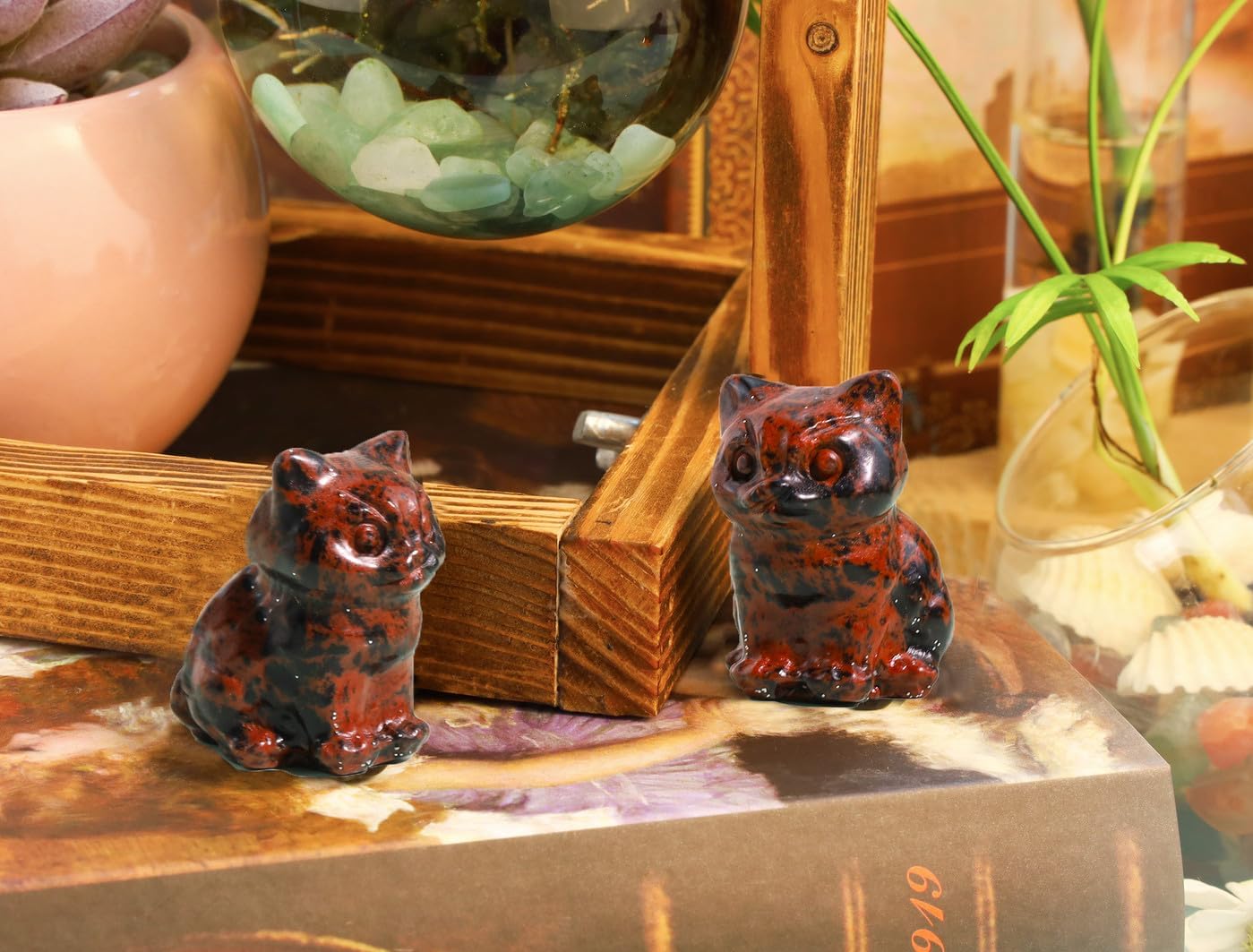 Cat Decor Black Obsidian Cat Crystal Figurines Crystals Gifts for Cat Lovers Men Women Lucky Cute Cat Statue for Room Desk Decor 1PC