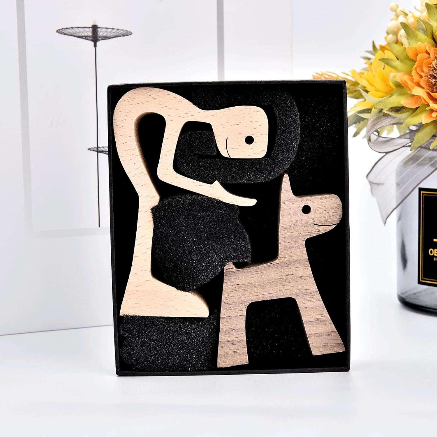 Accent Decor Men and Dog Figura Decorativa Wooden Gift Home Accents