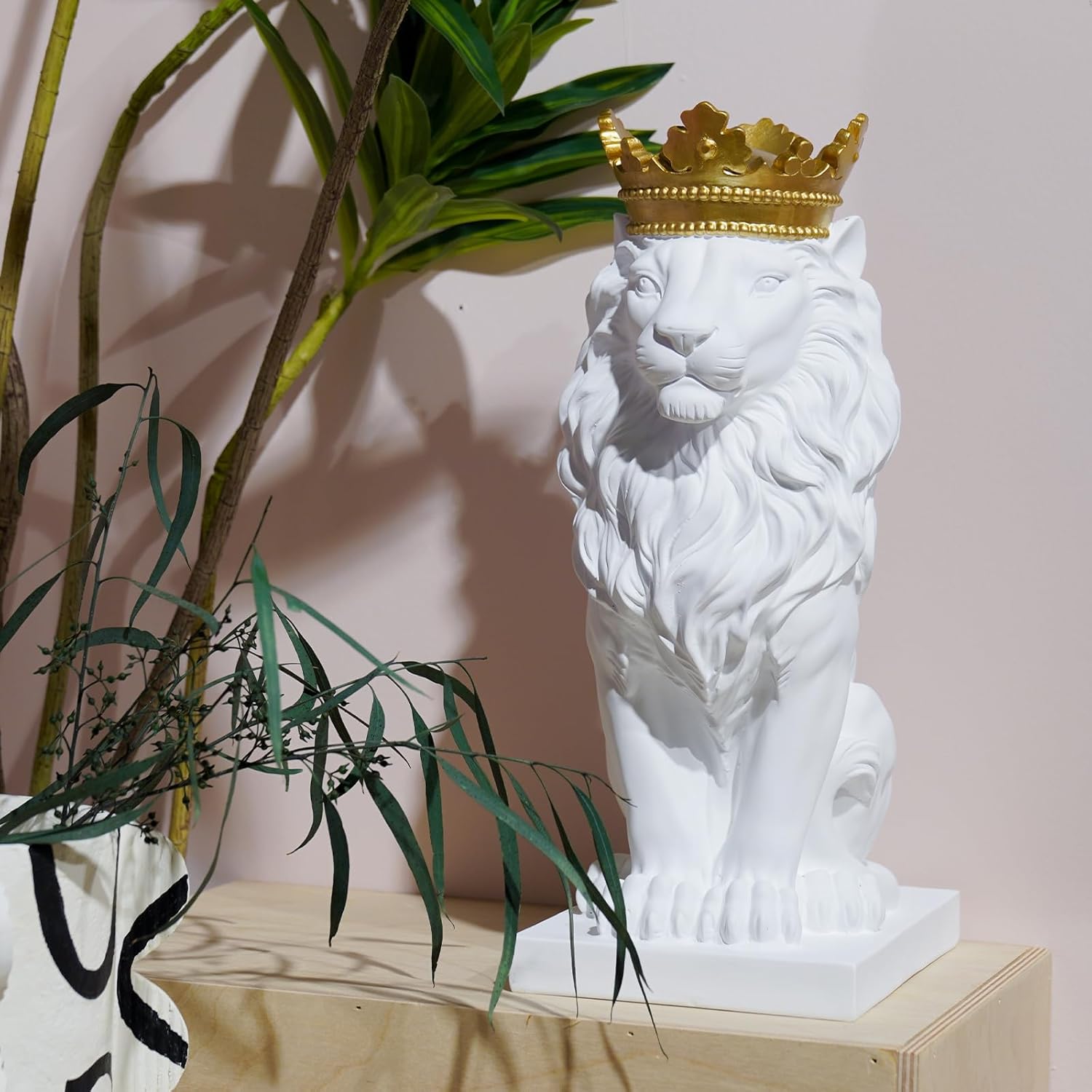 Lion Statue - Outdoor Collectible Figurine, 15 Inch Gold Crown Black Standing Lion Home Decor for Desk & Home Black Decor Gift