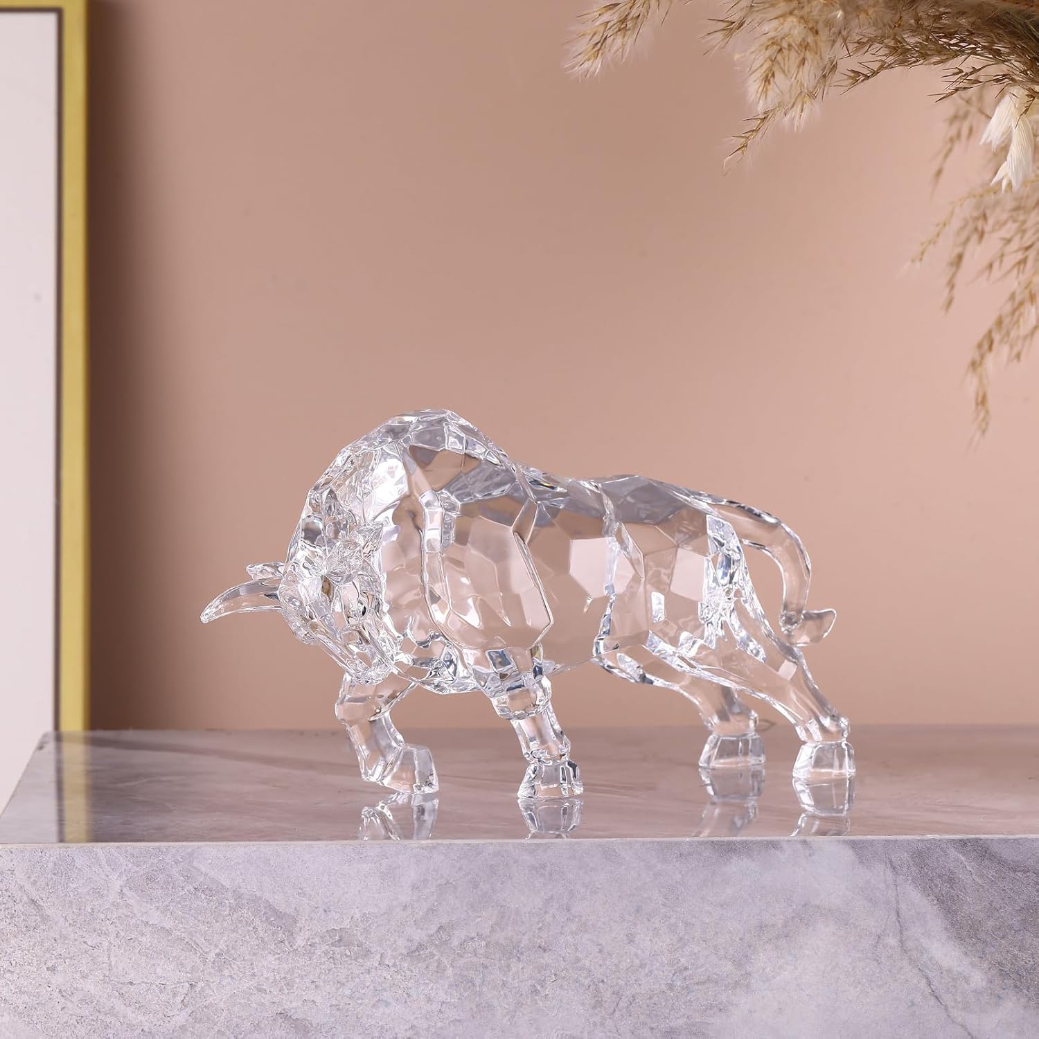 Bull Statue Feng Shui Wall Street Bull Statue, Stock Market Charging Bull Sculpture Office Desk Decorative, Gold Bull Figurines for Tv Stand Knick Knacks Home Decor for Shelves para