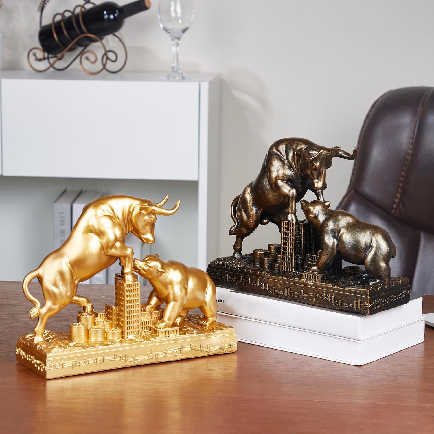 Bull and Bear Statue,Resin Abstract Tabletop Decor, Stock Market Decor,Gifts for Financial Investment Managers Investor.