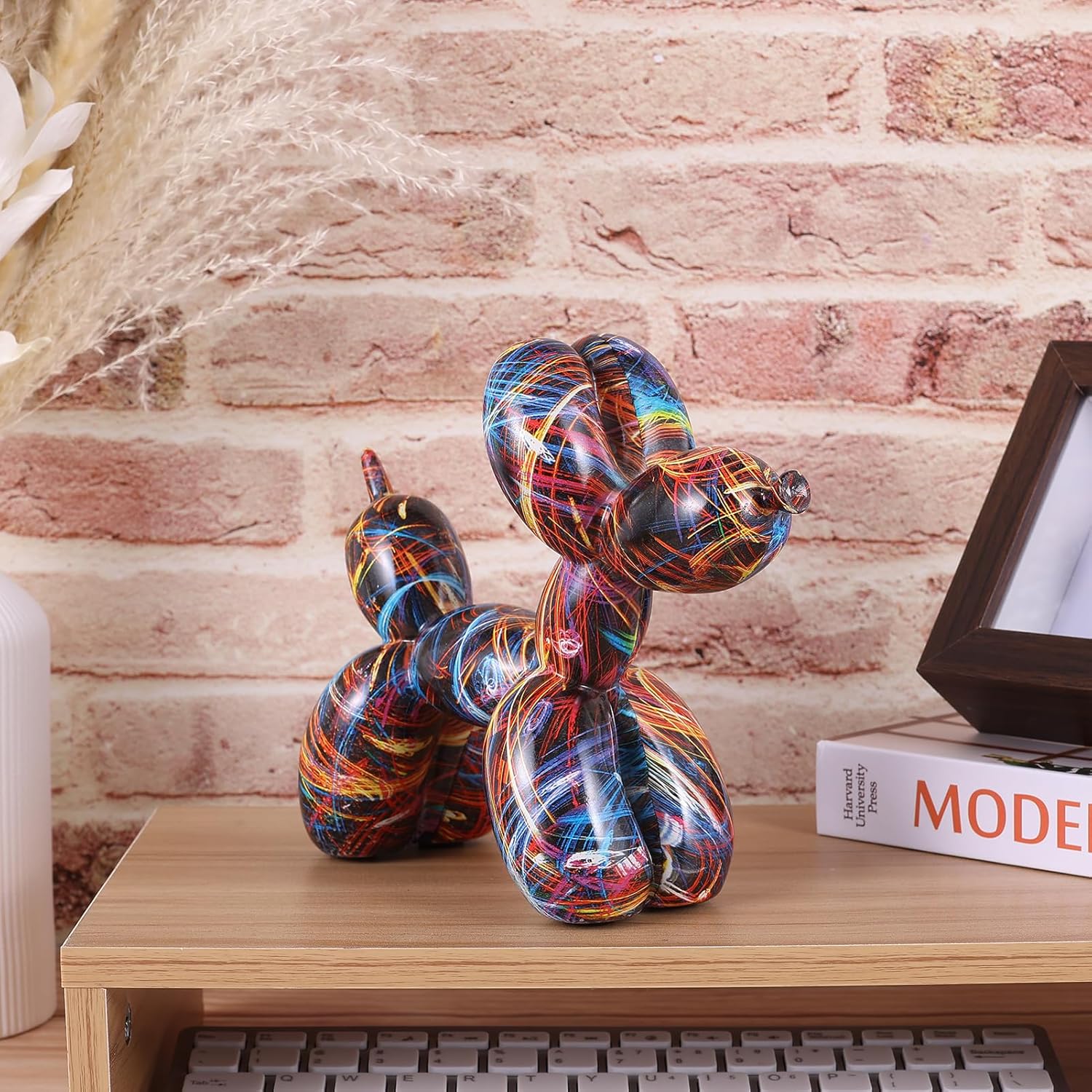 Creative Balloon Dog Sculpture Modern Home Decoration Trendy Animal Art Ornaments Collection Figurine Bedroom Living Room Office Desktop Resin Decors