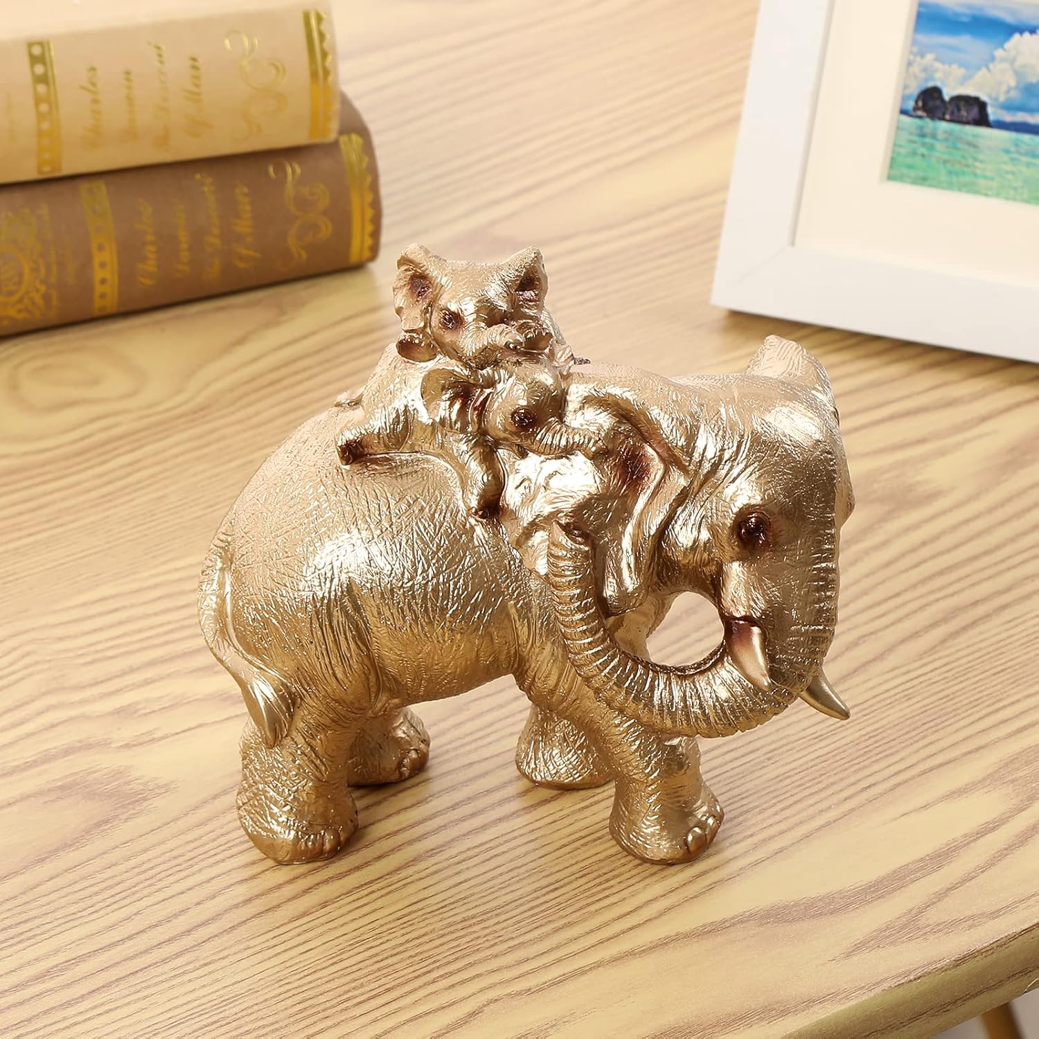 Elephant Gifts for Women,Elefantes Sala De La Suerte Decorativos,Cute Statue Decor Brings Love, Grayish Yellow Figurines Home Decoration Living Room