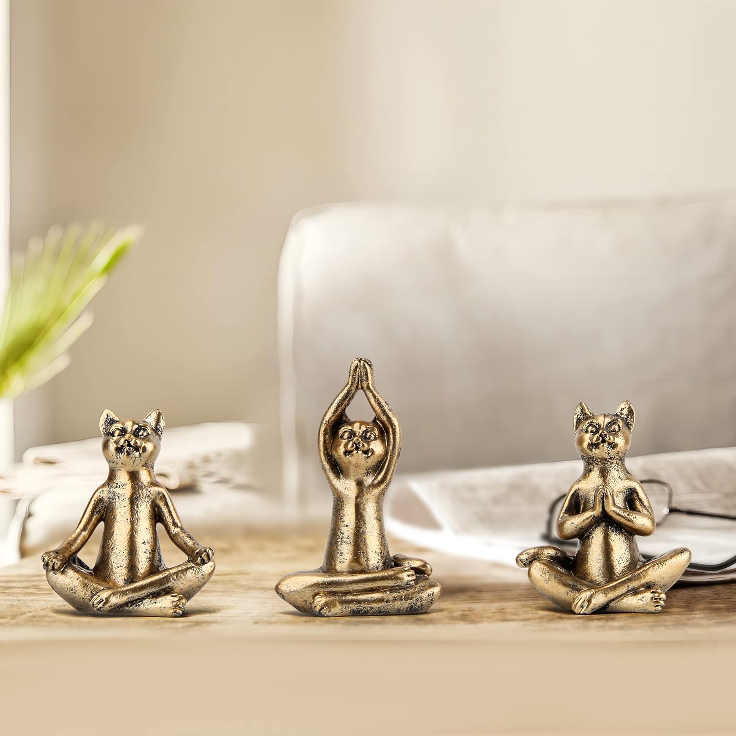 Yoga Cat Statues for Home Decor Accents,Yoga Pose Figurine for Zen Spiritual Bedroom Living Room Office Table Desk Modern Boho Decoration,Meditation Shelf Decor Accents Antique Bronze Gift