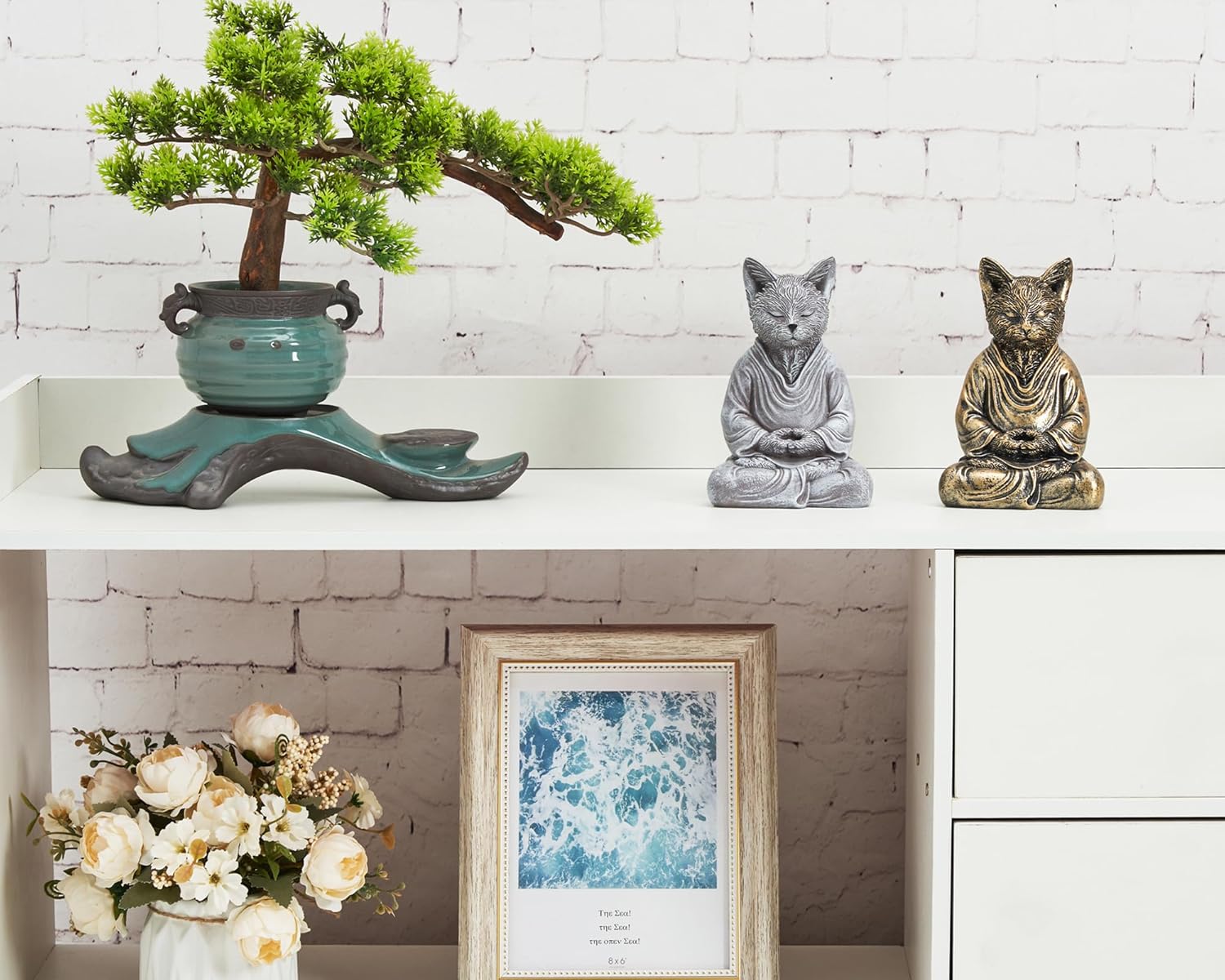 Cat Zen Buddha Statue Decor, Creates a Serene Meditation Environment, Cat Lover Gift Decoration, 7 inch Stone Gray Resin Cat Statue Home Office Meditating Yoga Room Spiritual Decoration