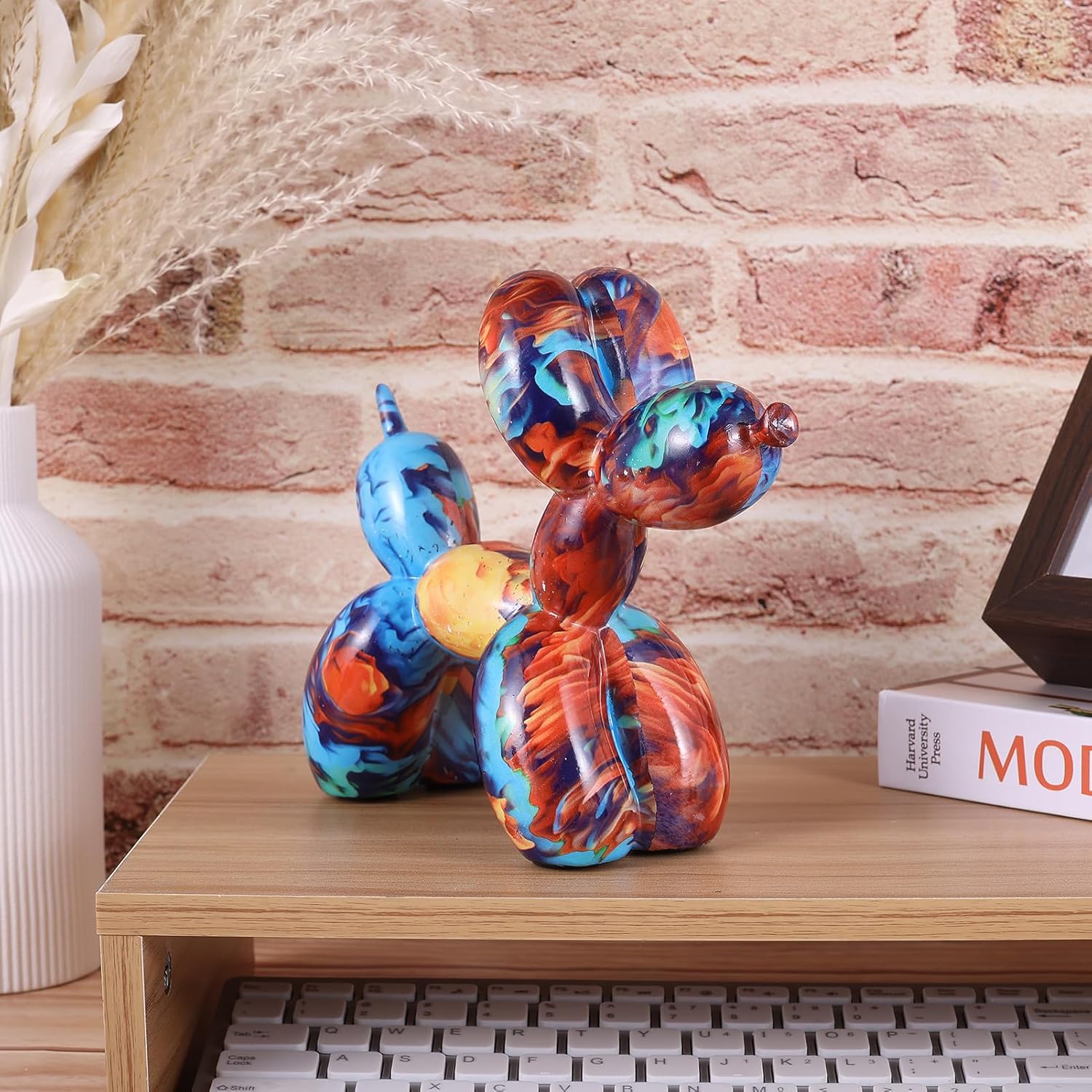 Creative Balloon Dog Sculpture Modern Home Decoration Trendy Animal Art Ornaments Collection Figurine Bedroom Living Room Office Desktop Resin Decors