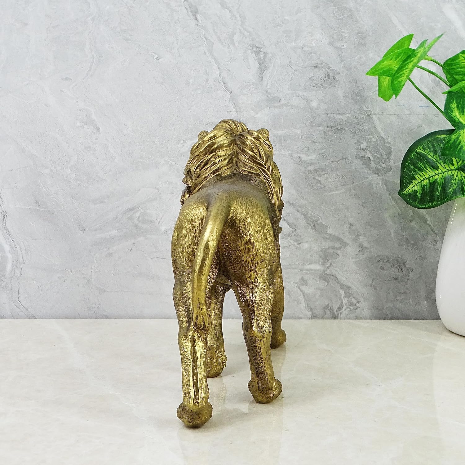 10-inch Antique Realistic Lion Statue Doll Sculpture Collectibles for Lion Lovers Office Home Decor Desk Accessories Decorative Garden Statues Outdoor Decorations