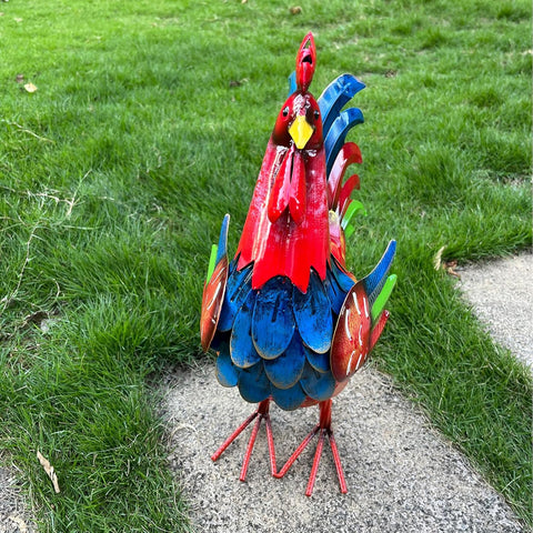 Metal Rooster Yard Decor, 16" Metal Chicken Yard Art, Garden Rooster Statues & Sculpture, Farmhouse Lawn Iron Chicken Figurines, Rooster Animal Decoration for Patio Backyard Home Kitchen