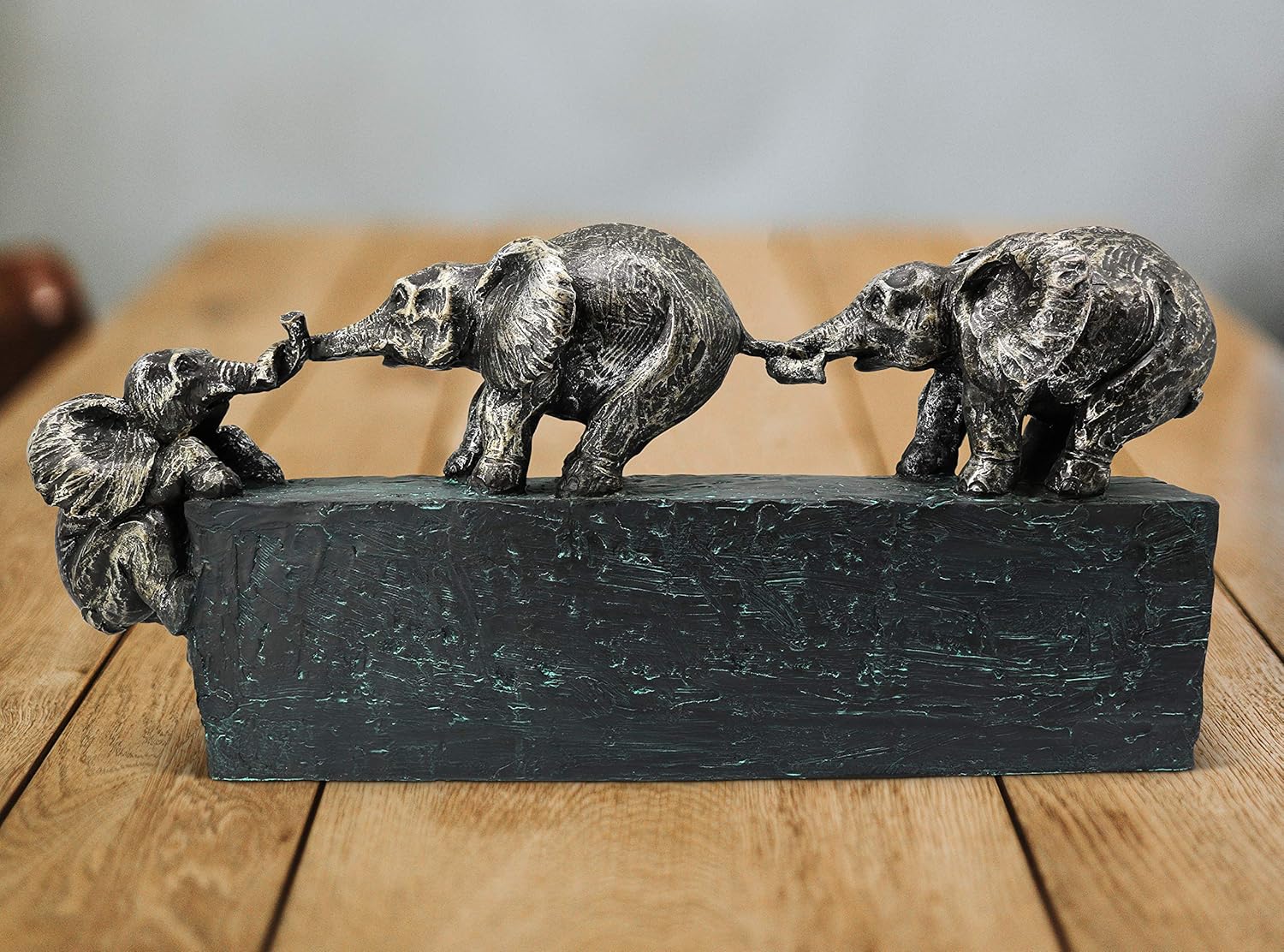 Sculpture “Family Ties” - Timeless Symbol of Family & Team Togetherness - Ornament 17 inch Long - Statue Elephant as a Gift or Decoration - Elephants Stronger Together